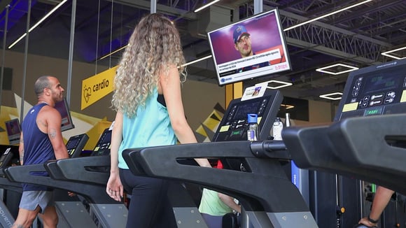 VIOOH partners with b.drops to unlock programmatic DOOH access in Brazil's self-care and wellness environments