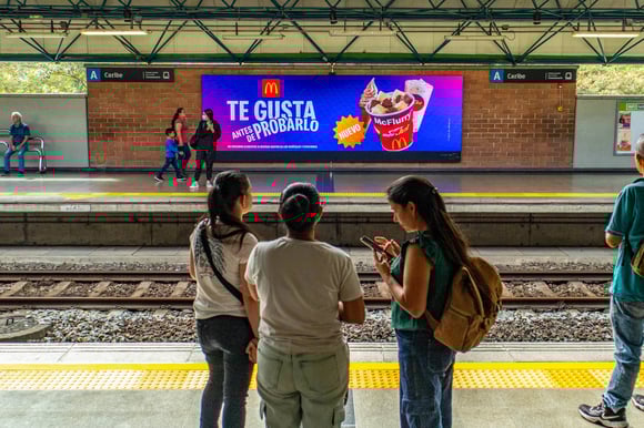 iCo Medios partners with VIOOH to expand programmatic DOOH in Colombia