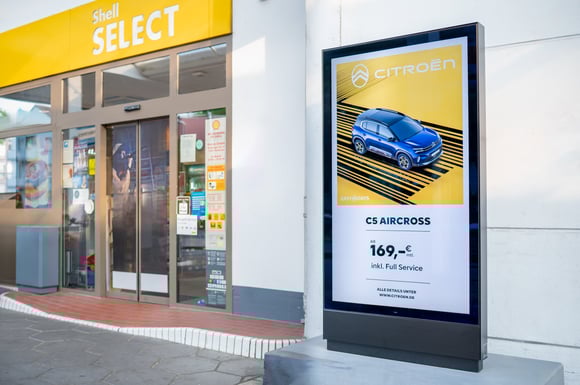 VIOOH expands German market DOOH advertising access with new Intelligent Signage Media partnership